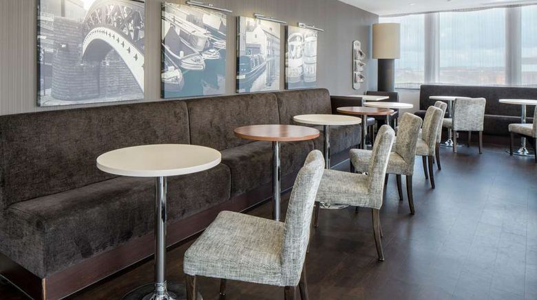 <b>Hampton Birmingham Broad Street Restaurant</b>. Images powered by <a href="https://iceportal.shijigroup.com/" title="IcePortal" target="_blank">IcePortal</a>.