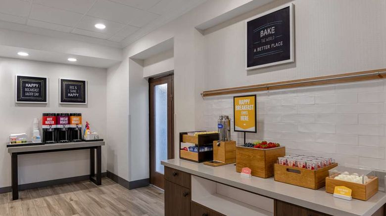 <b>Hampton Inn & Suites Billings West I-90 Restaurant</b>. Images powered by <a href="https://iceportal.shijigroup.com/" title="IcePortal" target="_blank">IcePortal</a>.