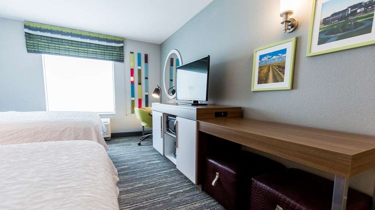 Hampton Inn Bismarck Room
