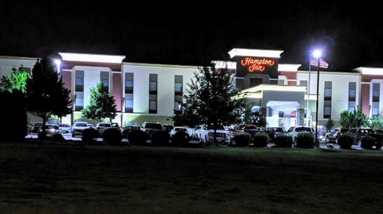 Hampton Inn Bismarck Exterior