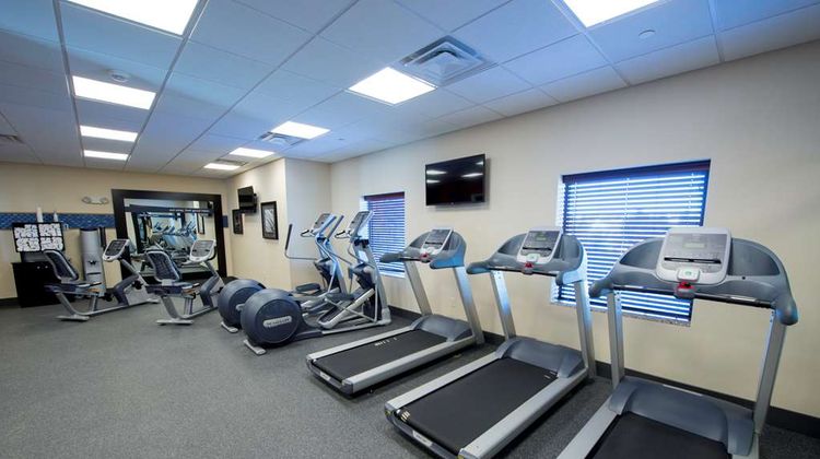 Hampton Inn & Suites Bismarck/Northwest Health