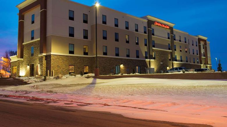 <b>Hampton Inn & Suites Bismarck/Northwest Exterior</b>. Images powered by <a href="https://iceportal.shijigroup.com/" title="IcePortal" target="_blank">IcePortal</a>.