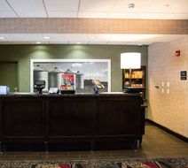 Hampton Inn & Suites Bismarck/Northwest Lobby