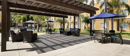 Homewood Suites by Hilton Bakersfield Exterior