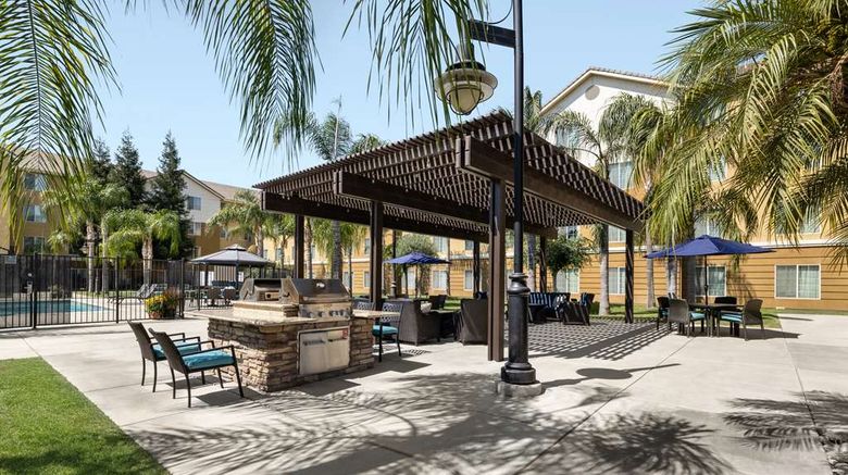 <b>Homewood Suites by Hilton Bakersfield Exterior</b>. Images powered by <a href="https://iceportal.shijigroup.com/" title="IcePortal" target="_blank">IcePortal</a>.