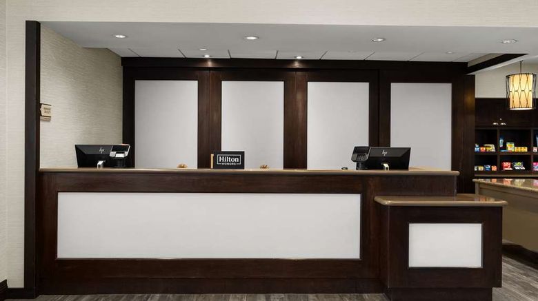 <b>Homewood Suites by Hilton Bakersfield Lobby</b>. Images powered by <a href="https://iceportal.shijigroup.com/" title="IcePortal" target="_blank">IcePortal</a>.