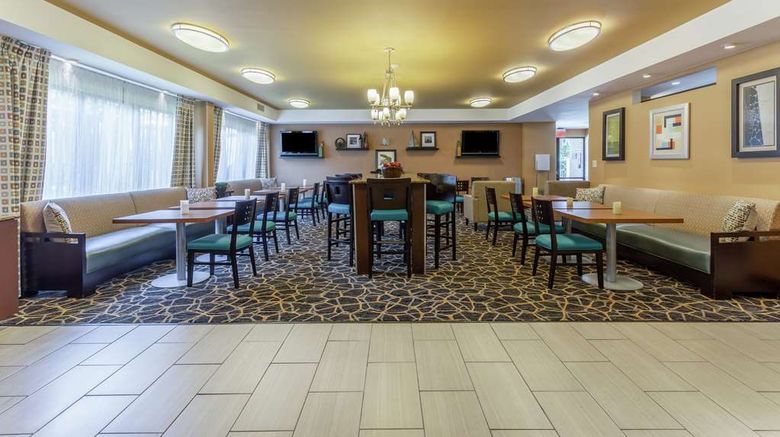 <b>Hampton Inn Biloxi/Ocean Springs Restaurant</b>. Images powered by <a href="https://iceportal.shijigroup.com/" title="IcePortal" target="_blank">IcePortal</a>.