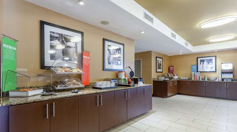 <b>Hampton Inn Biloxi/Ocean Springs Restaurant</b>. Images powered by <a href="https://iceportal.shijigroup.com/" title="IcePortal" target="_blank">IcePortal</a>.