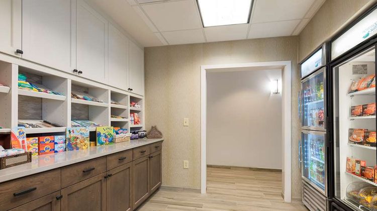 Homewood Suites by Hilton Bloomington Restaurant