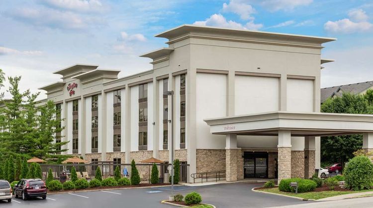 Hampton Inn Bloomington Exterior