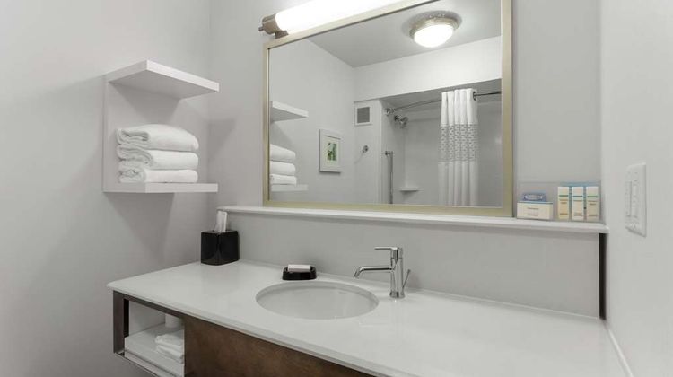 Hampton Inn Bloomington Room