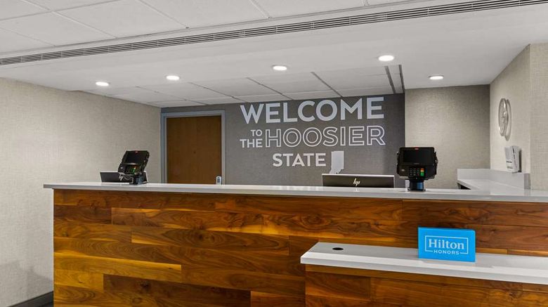 <b>Hampton Inn Bloomington Lobby</b>. Images powered by <a href="https://iceportal.shijigroup.com/" title="IcePortal" target="_blank">IcePortal</a>.