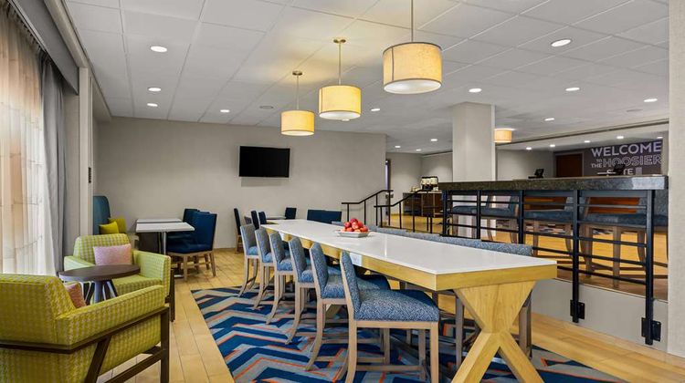Hampton Inn Bloomington Restaurant