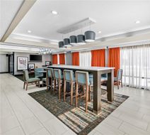 Hampton Inn Bloomington West Lobby