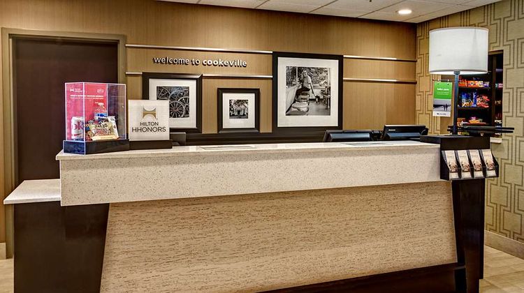 Hampton Inn Cookeville Lobby