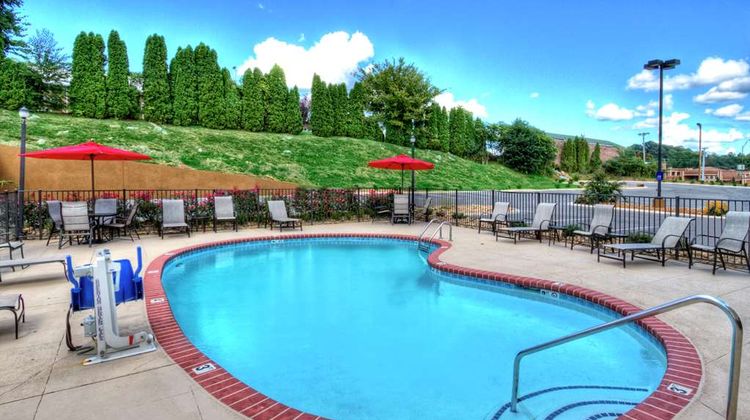 Hampton Inn Cookeville Pool