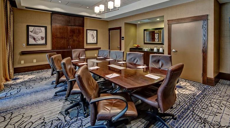 <b>Hampton Inn & Suites Nashville Downtown Meeting</b>. Images powered by <a href="https://iceportal.shijigroup.com/" title="IcePortal" target="_blank">IcePortal</a>.