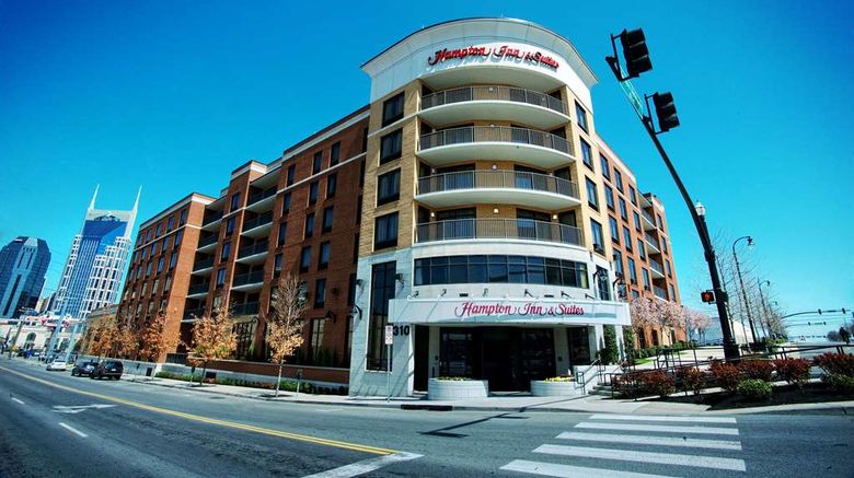 <b>Hampton Inn & Suites Nashville Downtown Exterior</b>. Images powered by <a href="https://iceportal.shijigroup.com/" title="IcePortal" target="_blank">IcePortal</a>.