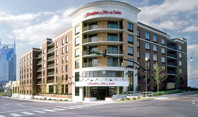 Hampton Inn & Suites Nashville Downtown Exterior
