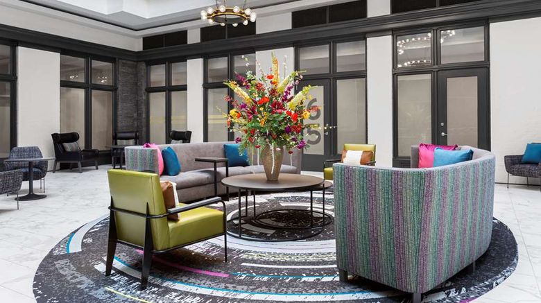 <b>Homewood Suites by Hilton Nashville-Dtwn Lobby</b>. Images powered by <a href="https://iceportal.shijigroup.com/" title="IcePortal" target="_blank">IcePortal</a>.