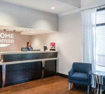 Hampton Inn & Suites Nashville/Franklin Lobby