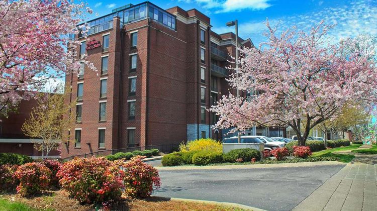 Hampton Inn & Suites Green Hills Exterior