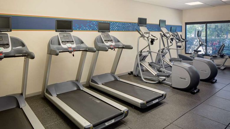 <b>Hampton Inns & Suites Nashville Arpt Health</b>. Images powered by <a href="https://iceportal.shijigroup.com/" title="IcePortal" target="_blank">IcePortal</a>.