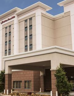 Hampton Inns & Suites Nashville Arpt