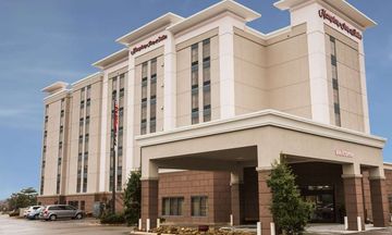 Hampton Inns & Suites Nashville Arpt
