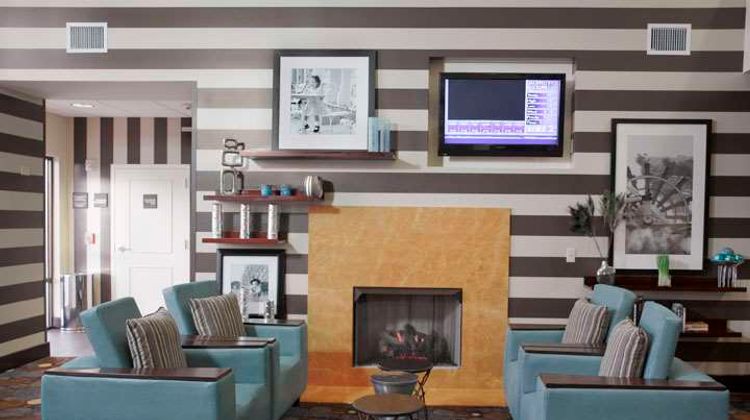 Hampton Inn & Stes Nashville at Opryland Lobby