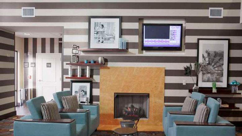 <b>Hampton Inn & Stes Nashville at Opryland Lobby</b>. Images powered by <a href="https://iceportal.shijigroup.com/" title="IcePortal" target="_blank">IcePortal</a>.