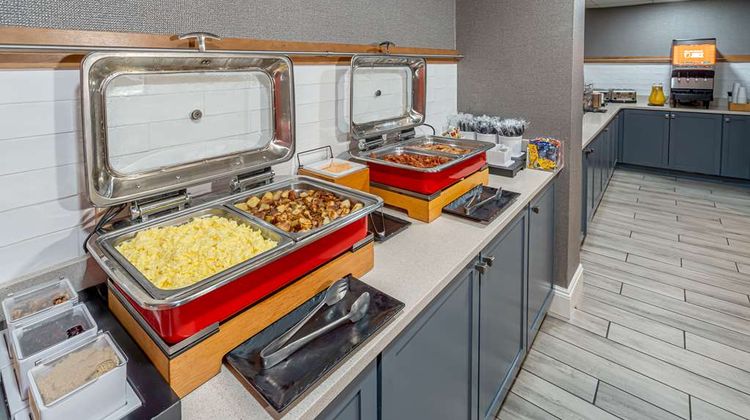 Hampton Inn & Suites Vanderbilt-Elliston Restaurant