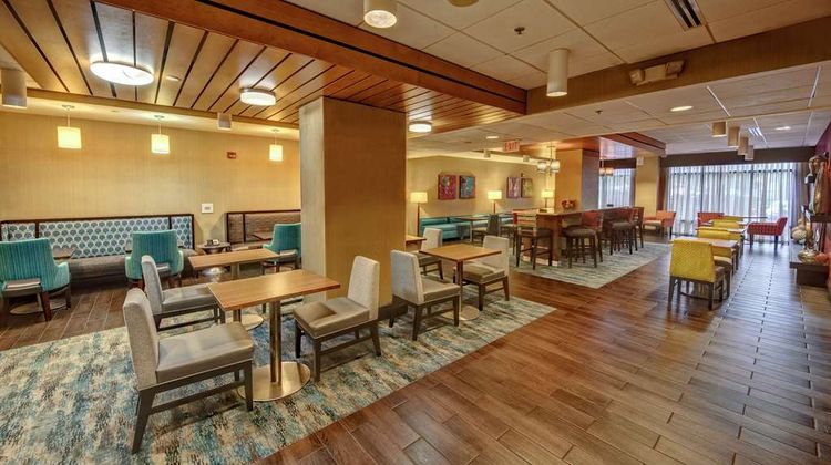 Hampton Inn Nashville Vanderbilt Restaurant