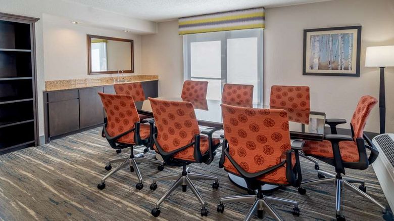 <b>Hampton Inn Nashville Vanderbilt Room</b>. Images powered by <a href="https://iceportal.shijigroup.com/" title="IcePortal" target="_blank">IcePortal</a>.