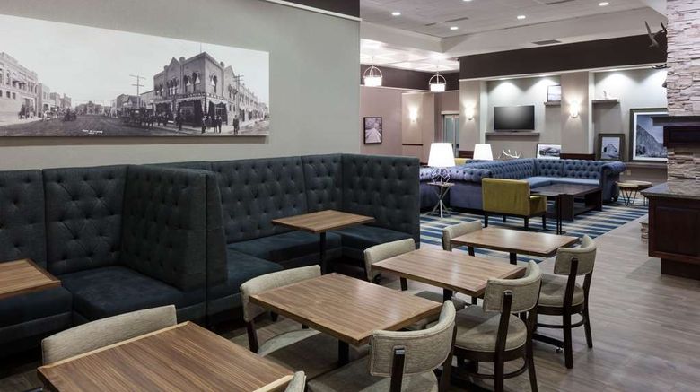 <b>Hampton Inn & Suites Boise Downtown Restaurant</b>. Images powered by <a href="https://iceportal.shijigroup.com/" title="IcePortal" target="_blank">IcePortal</a>.