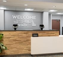 Hampton Inn & Suites Meridian Lobby