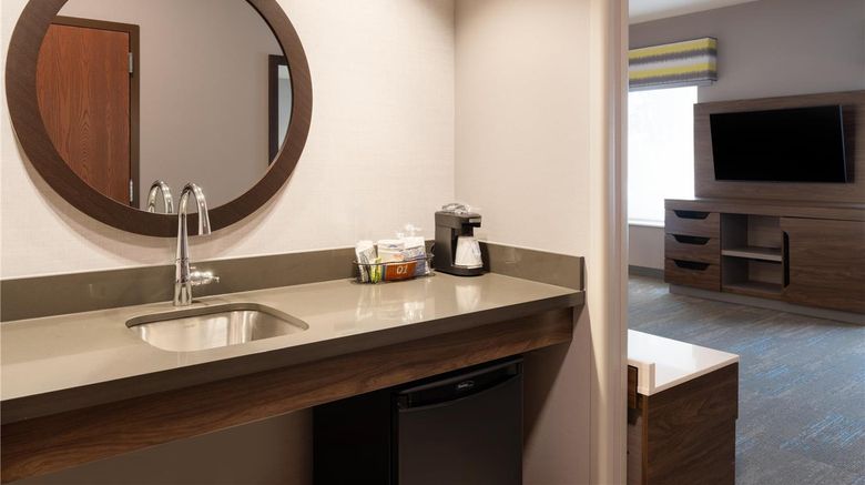 <b>Hampton Inn & Suites Meridian Other</b>. Images powered by <a href="https://iceportal.shijigroup.com/" title="IcePortal" target="_blank">IcePortal</a>.