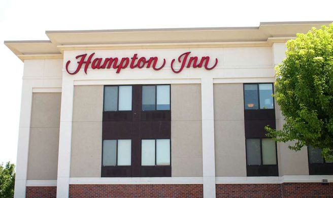 Hampton Inn Boise Airport Exterior