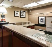 Hampton Inn Boise Airport Lobby
