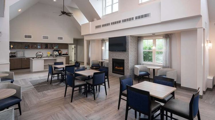 Homewood Suites by Hilton Boston/Andover Lobby