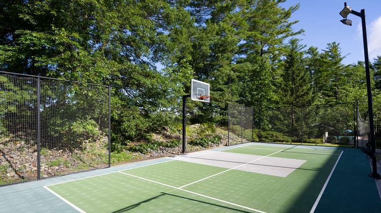 <b>Homewood Suites by Hilton Boston/Andover Recreation</b>. Images powered by <a href="https://iceportal.shijigroup.com/" title="IcePortal" target="_blank">IcePortal</a>.