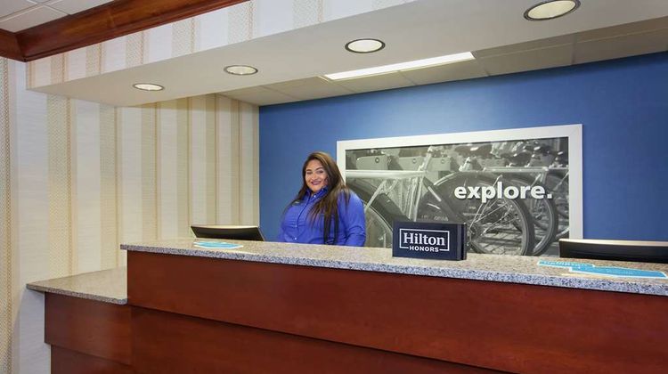 Hampton Inn Boston/Marlborough Lobby