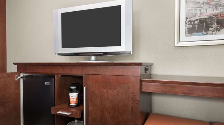 Hampton Inn Boston/Marlborough Room