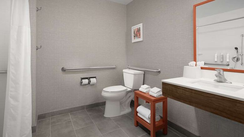 <b>Hampton Inn Haverhill Room</b>. Images powered by <a href="https://iceportal.shijigroup.com/" title="IcePortal" target="_blank">IcePortal</a>.