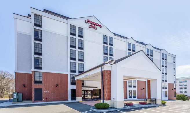 Hampton Inn Peabody Exterior