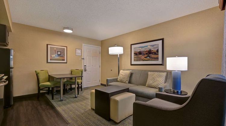 Homewood Suites by Hilton Boulder Room