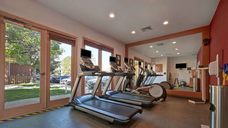 <b>Homewood Suites by Hilton Boulder Health</b>. Images powered by <a href="https://iceportal.shijigroup.com/" title="IcePortal" target="_blank">IcePortal</a>.