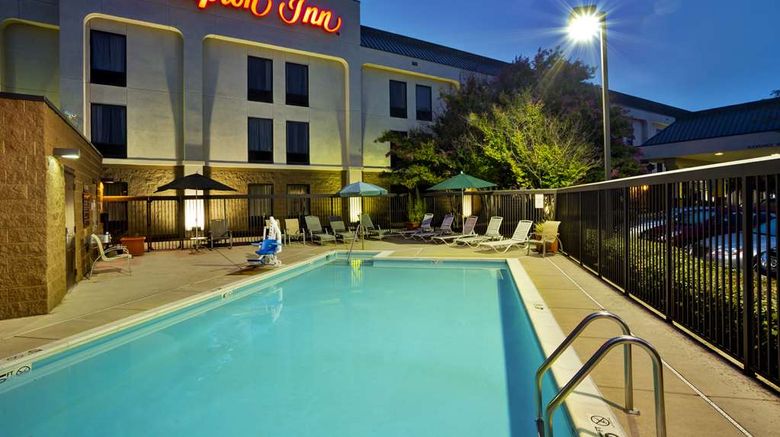 <b>Hampton Inn Bowie Pool</b>. Images powered by <a href="https://iceportal.shijigroup.com/" title="IcePortal" target="_blank">IcePortal</a>.