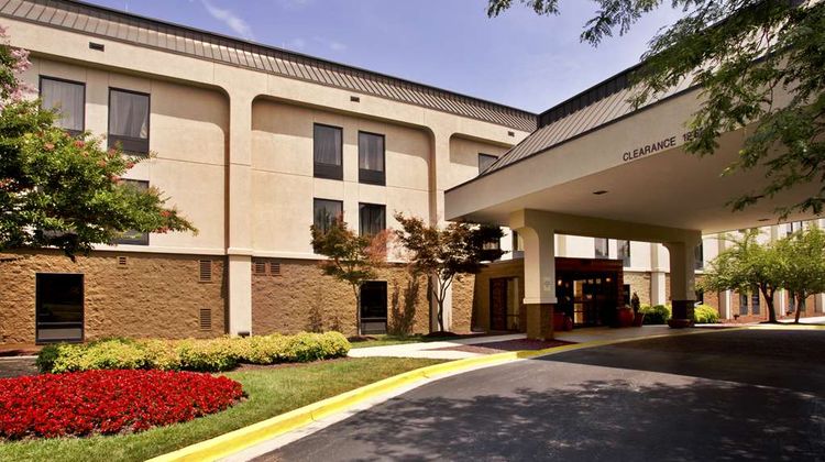 Hampton Inn Bowie Exterior