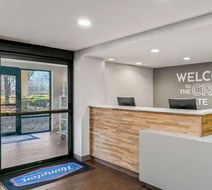 Hampton Inn Bowie Lobby